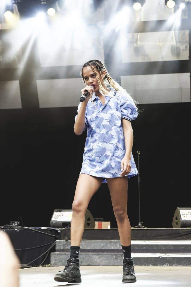 Tommy Genesis - Aiiight